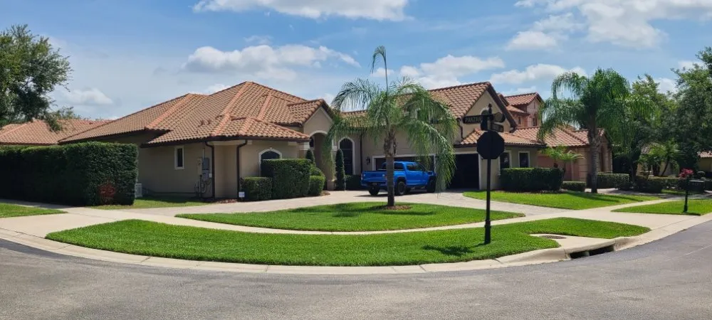 Affordable lawn mowing service in Kissimmee, FL by Elite Lawn Pros