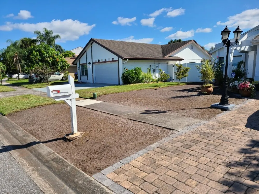 Trusted residential landscaping in Kissimmee, FL - Elite Lawn Pros