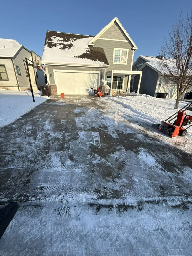 Local landscape design for residential properties in Lincoln, NE by Elite Lawn Services