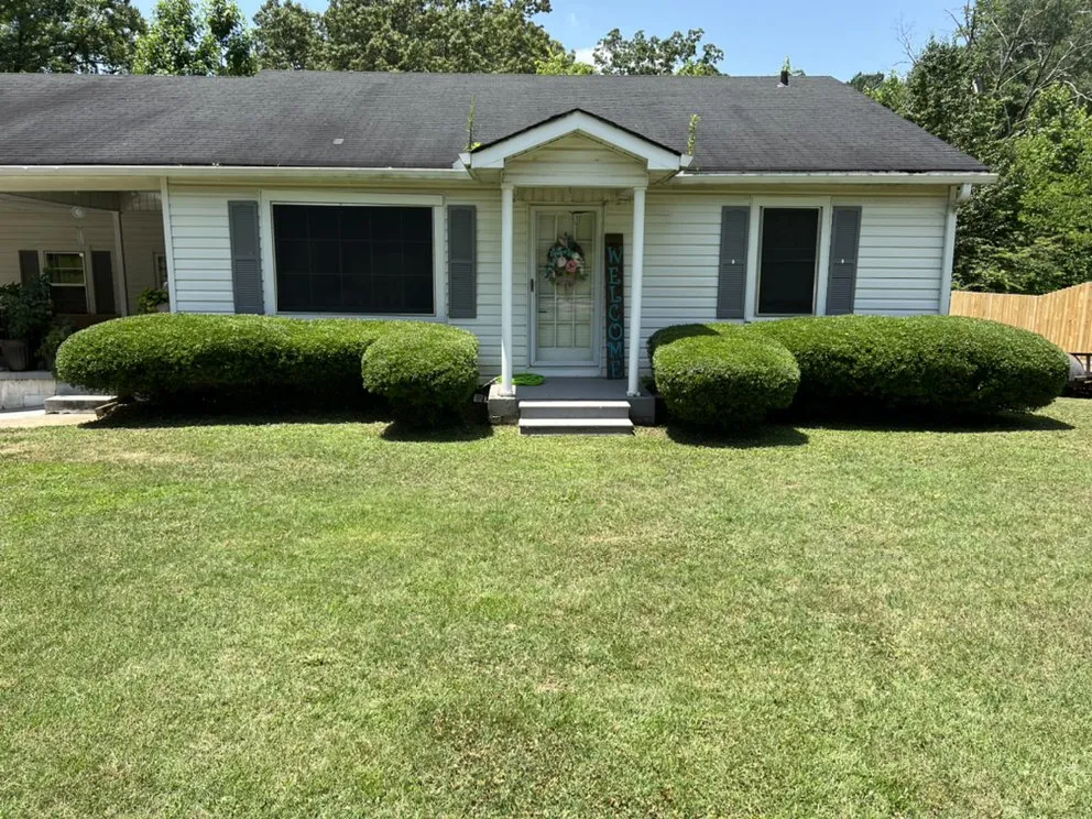 Reliable residential landscaping in Selmer, TN - Elite Lawn Services