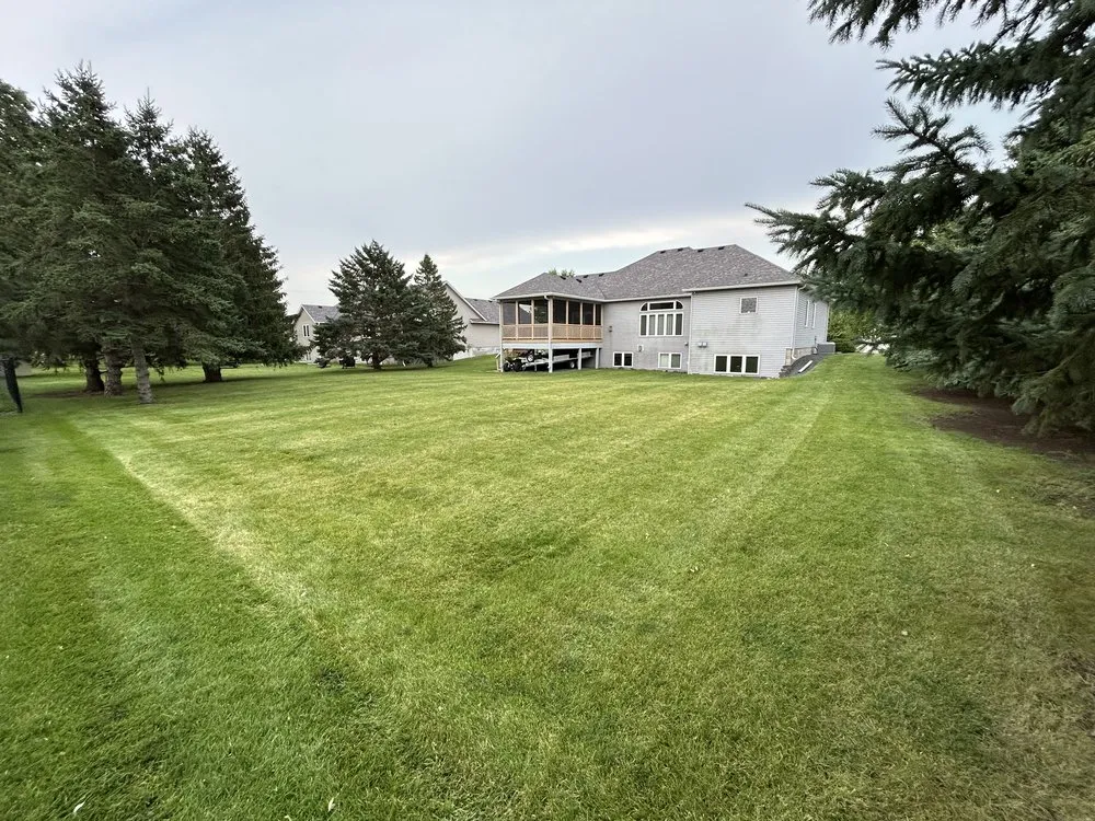 Top-rated landscape installation in Owatonna, MN by Elite Lawns