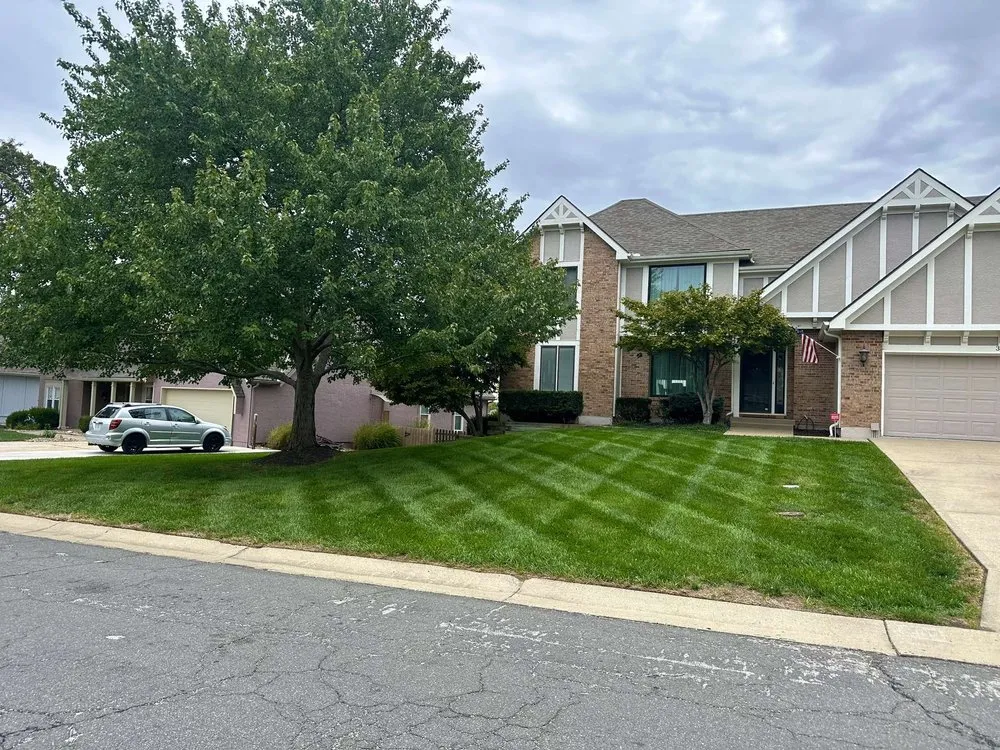 Reliable landscape installation with custom design in Leawood, KS by Elite Lines Lawn and Landscape