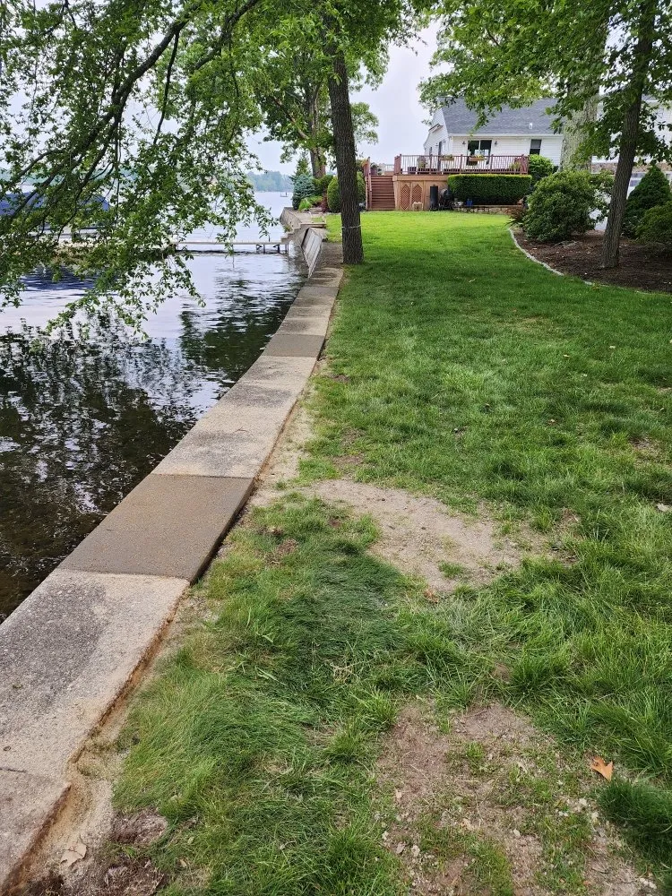 Top-rated garden landscaping in Killingly, CT by Elite Masonry and Hardscapes