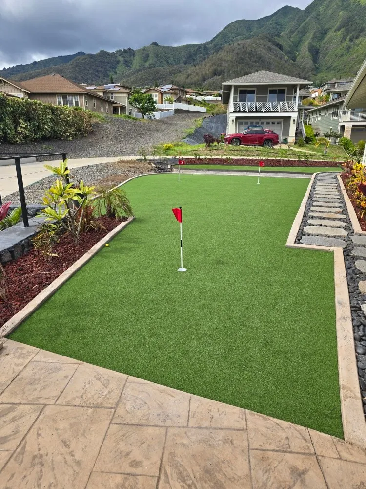 Affordable yard maintenance experts serving Urban Honolulu, HI - Elite Outdoor Concepts