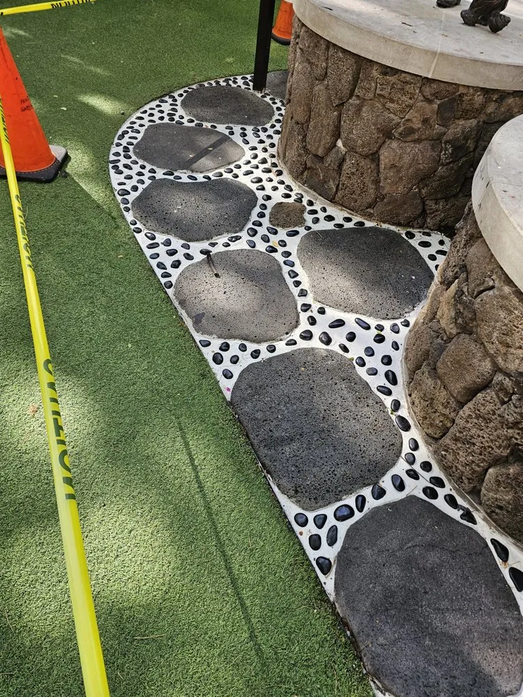 Top-rated lawn care service in Urban Honolulu, HI by Elite Outdoor Concepts