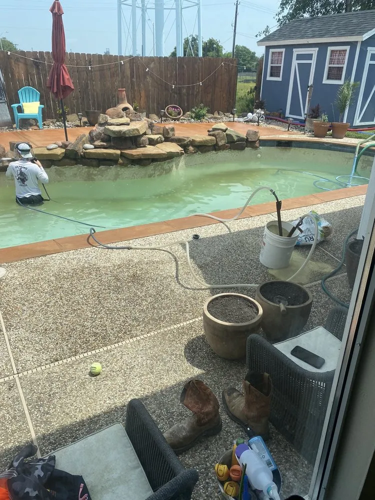 Top-rated landscaping services in Tomball, TX by Elite Outdoor Services