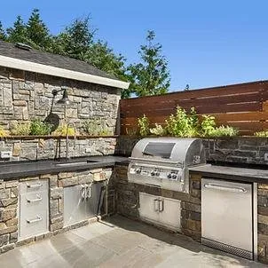 Trusted yard maintenance for residential properties across Tomball, TX - Elite Outdoor Services