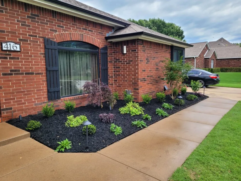 Expert outdoor landscaping in Tulsa, OK - Elite Outdoor Services