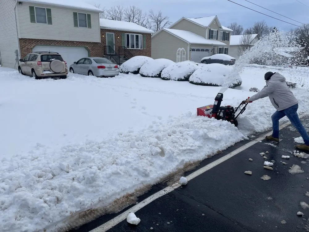 Expert lawn care service experts serving Gettysburg, PA - Elite Outdoors Lawn Care and Landscaping Services