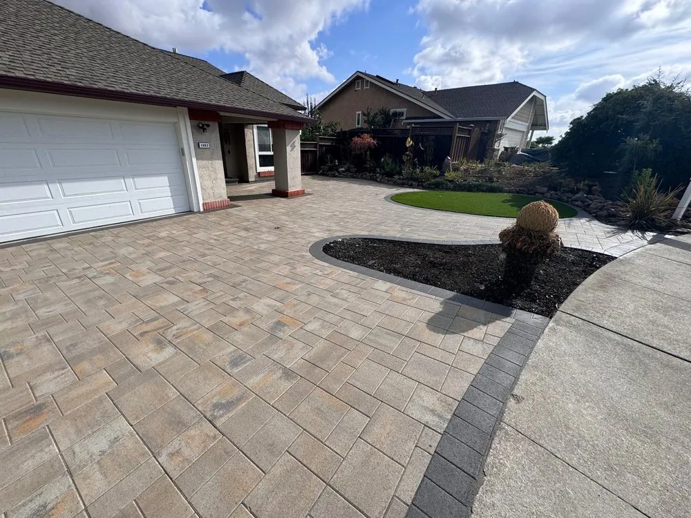 Top-rated landscaping services experts serving Concord, CA - Elite Pavers