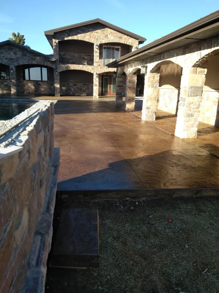 Affordable yard cleanup service near you across Albuquerque, NM - Elite Pool Service & Landscape Design