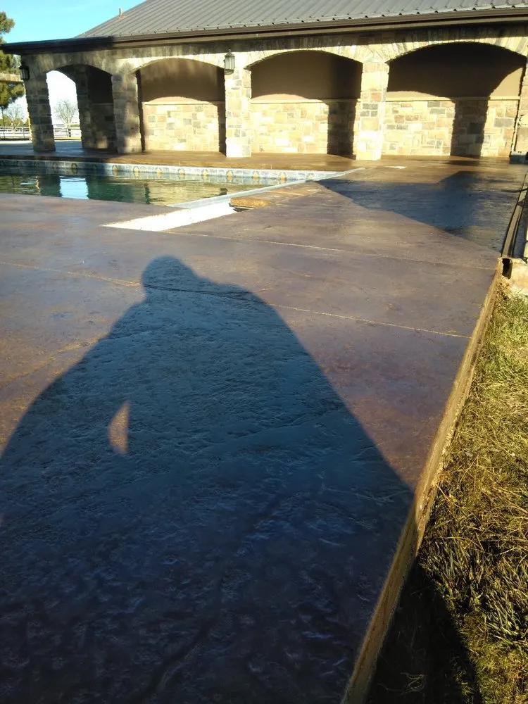 Custom landscape installation experts serving Albuquerque, NM - Elite Pool Service & Landscape Design