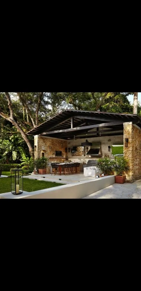 Custom outdoor landscaping in Frisco, TX - Elite Pools and Landscaping