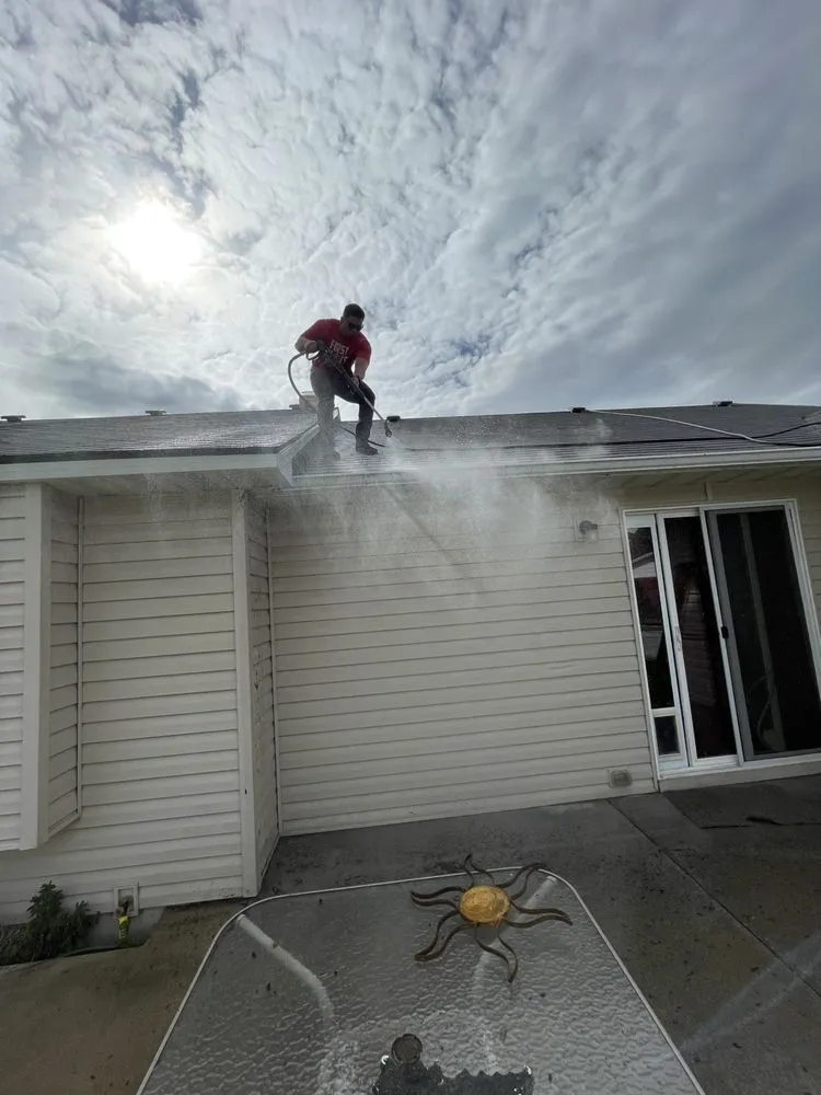 Expert garden landscaping for year-round maintenance across Meridian, ID - Elite Power Clean