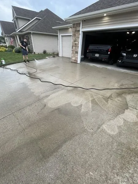 Trusted yard maintenance near you across Fort Wayne, IN - Elite Power Washing & LawnCare