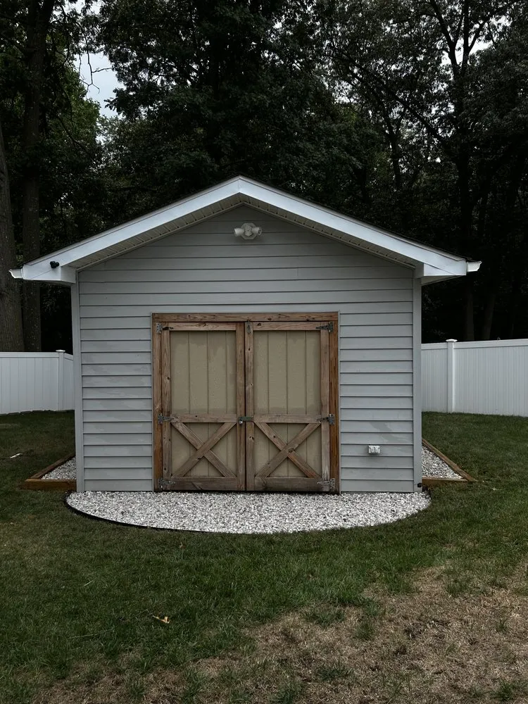 Local lawn care service for year-round maintenance across Severn, MD - Elite Premium Landscaping