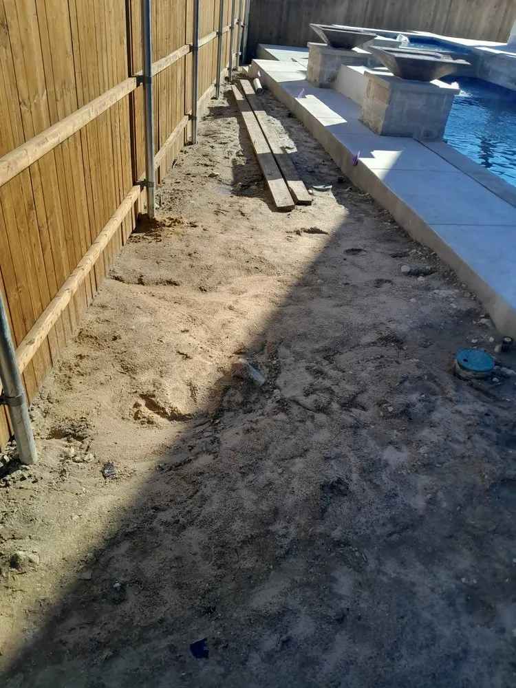 Affordable outdoor landscaping for year-round maintenance across Houston, TX - Elite pressure washing