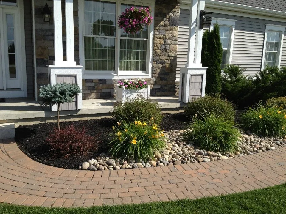 Trusted yard maintenance in Albany, NY by Elite Property Care