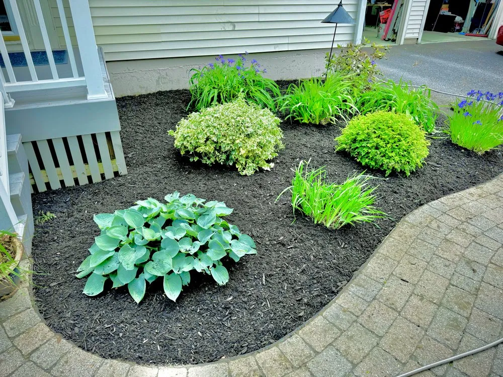 Reliable residential landscaping experts serving Freeport, ME - Elite Property Maintenance