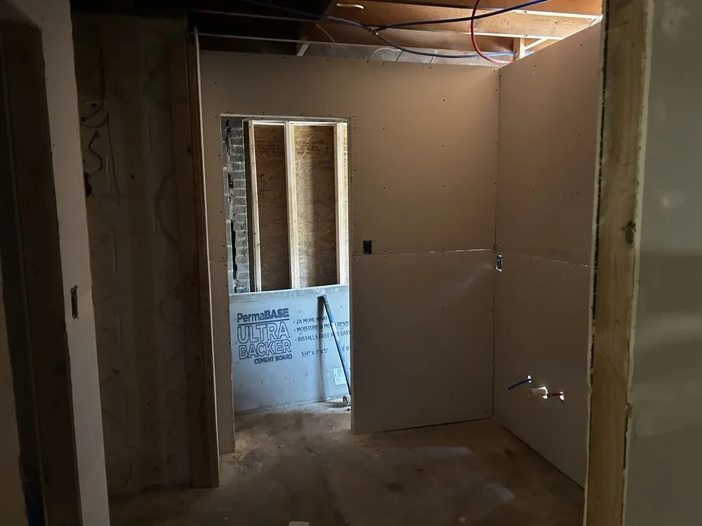 Local landscaping services for beautiful yards across Tuscaloosa, AL - Elite Renovation & Construction