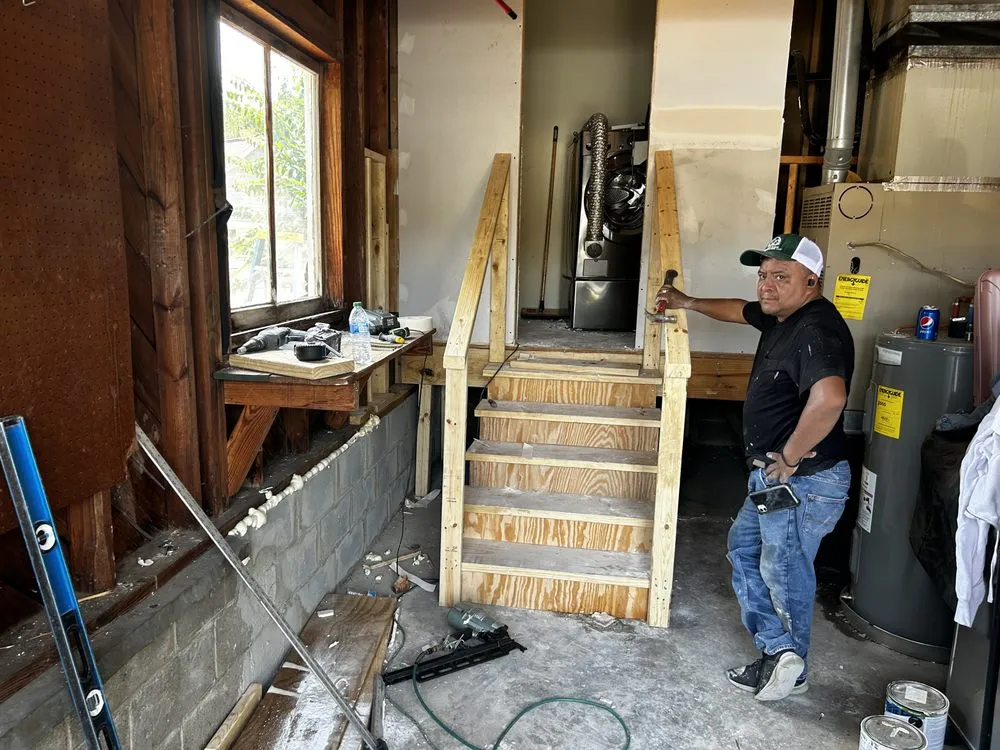 Expert yard cleanup service in Tuscaloosa, AL - Elite Renovation & Construction