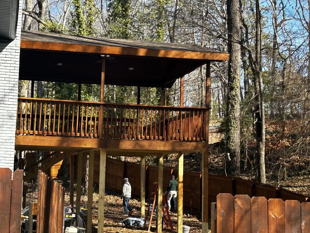 Trusted yard cleanup service experts serving Tuscaloosa, AL - Elite Renovation & Construction