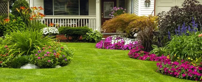 Local landscape design experts serving Fargo, ND - Elite Snow and Landscaping