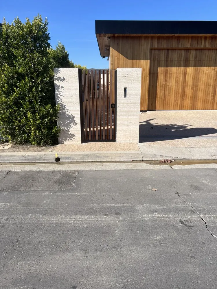 Reliable garden landscaping for residential properties across Los Angeles, CA - Elite Team Builders