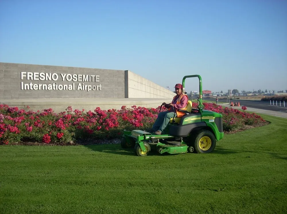 Expert lawn mowing service near you in Clovis, CA by Elite Team Offices