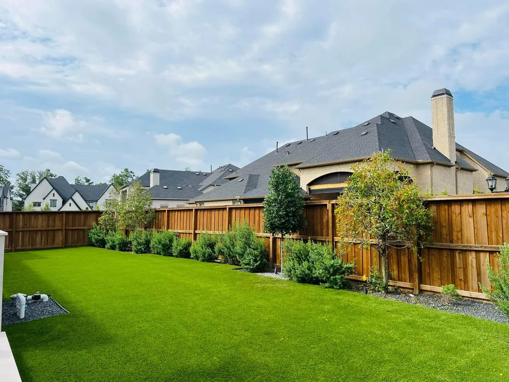 Expert residential landscaping in Houston, TX - Elite Tree Specialist