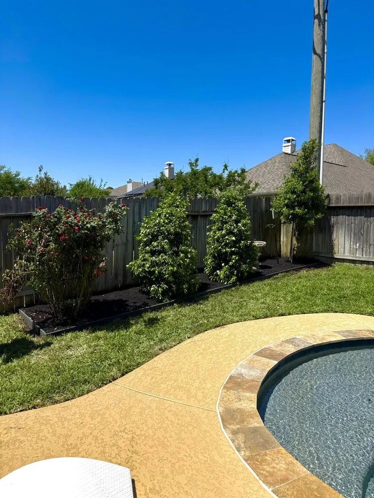 Top-rated outdoor landscaping for residential properties across Houston, TX - Elite Tree Specialist