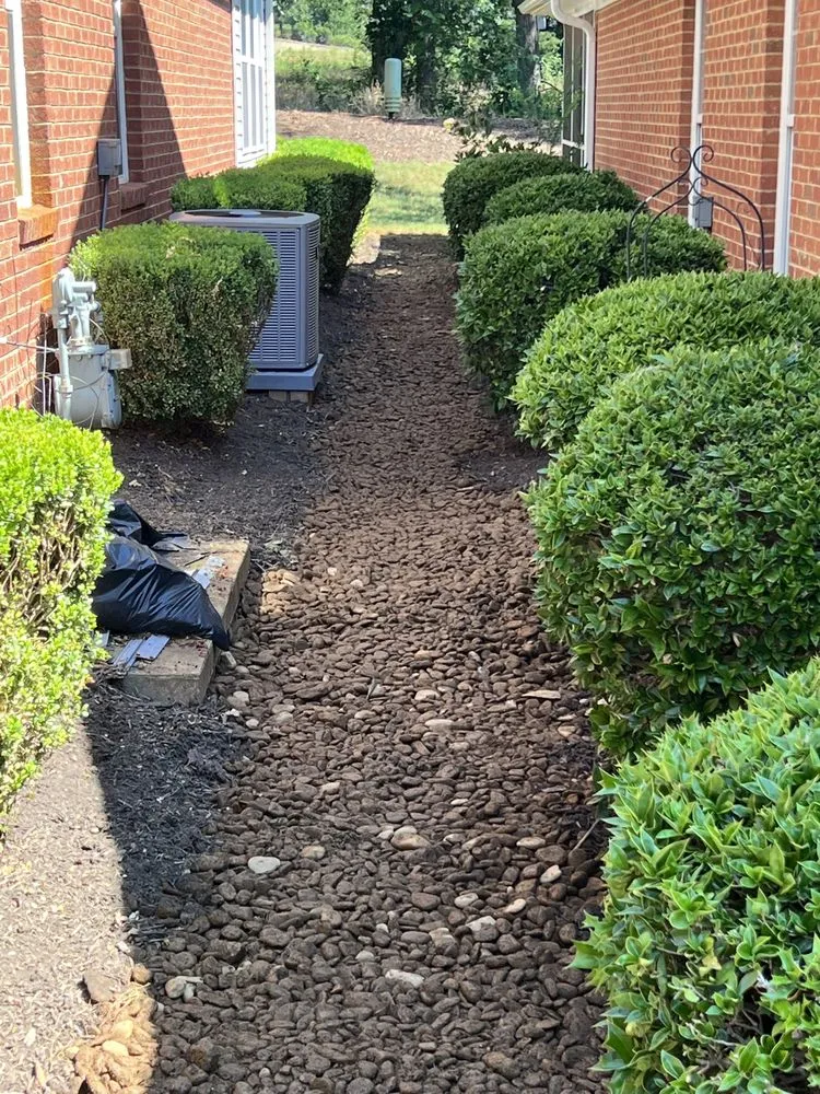 Custom garden landscaping in Woodruff, SC - Elite Turf & Landscape