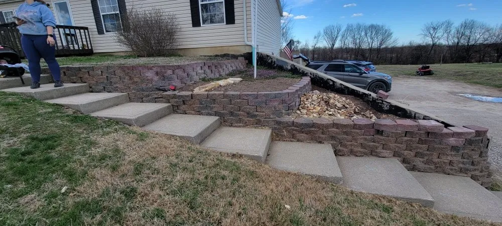 Local landscaping services experts serving Centerview, MO - Elite Visions Landscaping