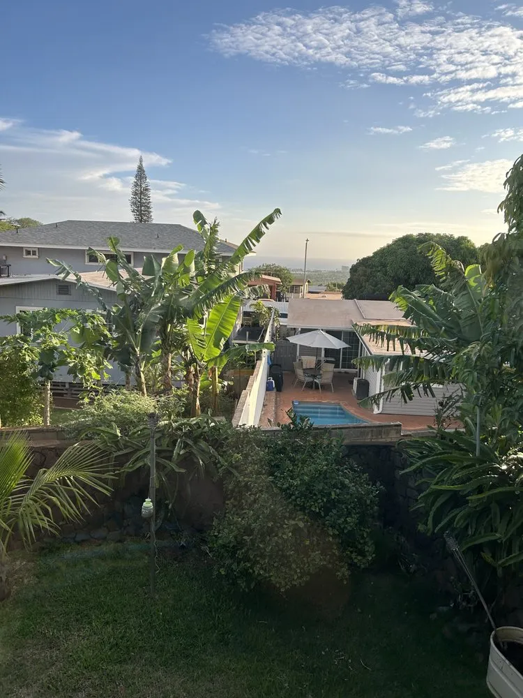 Custom landscaping services for homes in Kapolei, HI by ELITE YARD SERVICES