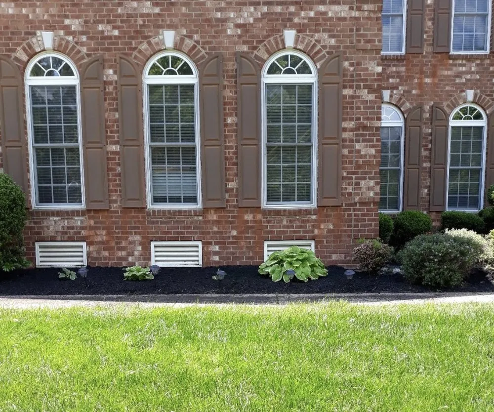 Custom outdoor landscaping for beautiful yards in Orlando, FL by Elite Zen Outdoor Services