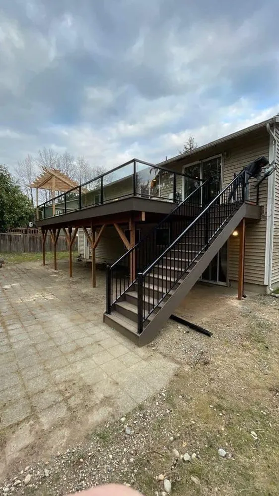 Reliable residential landscaping near you in Seattle, WA by Elitecross General Contractor