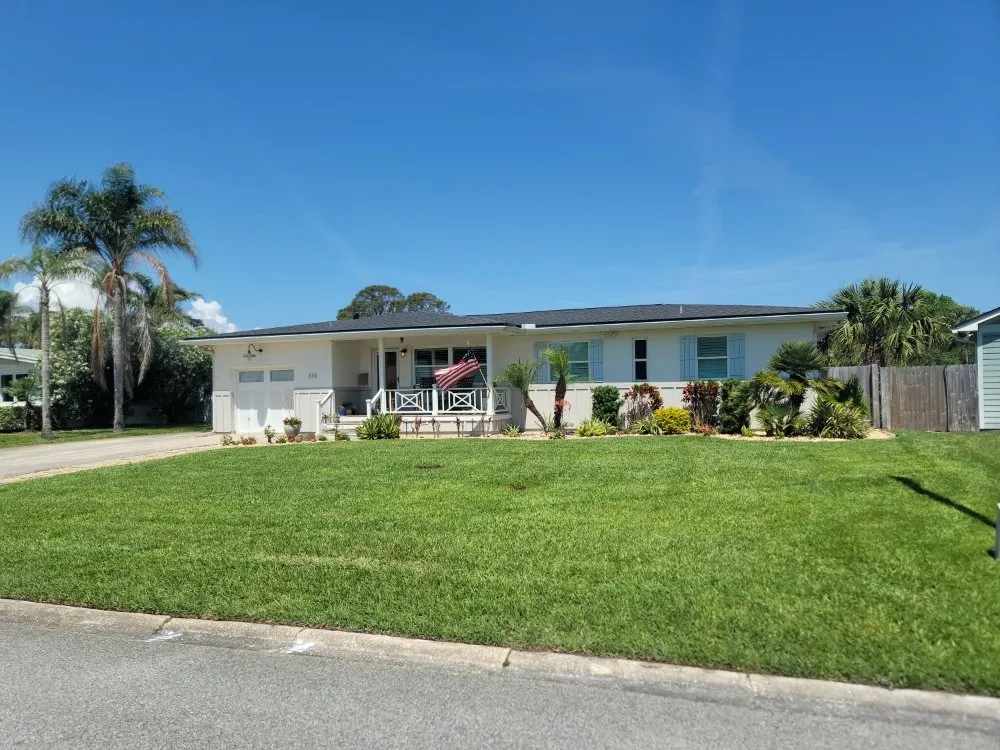 Expert lawn care service in Jacksonville, FL - EliteScapes