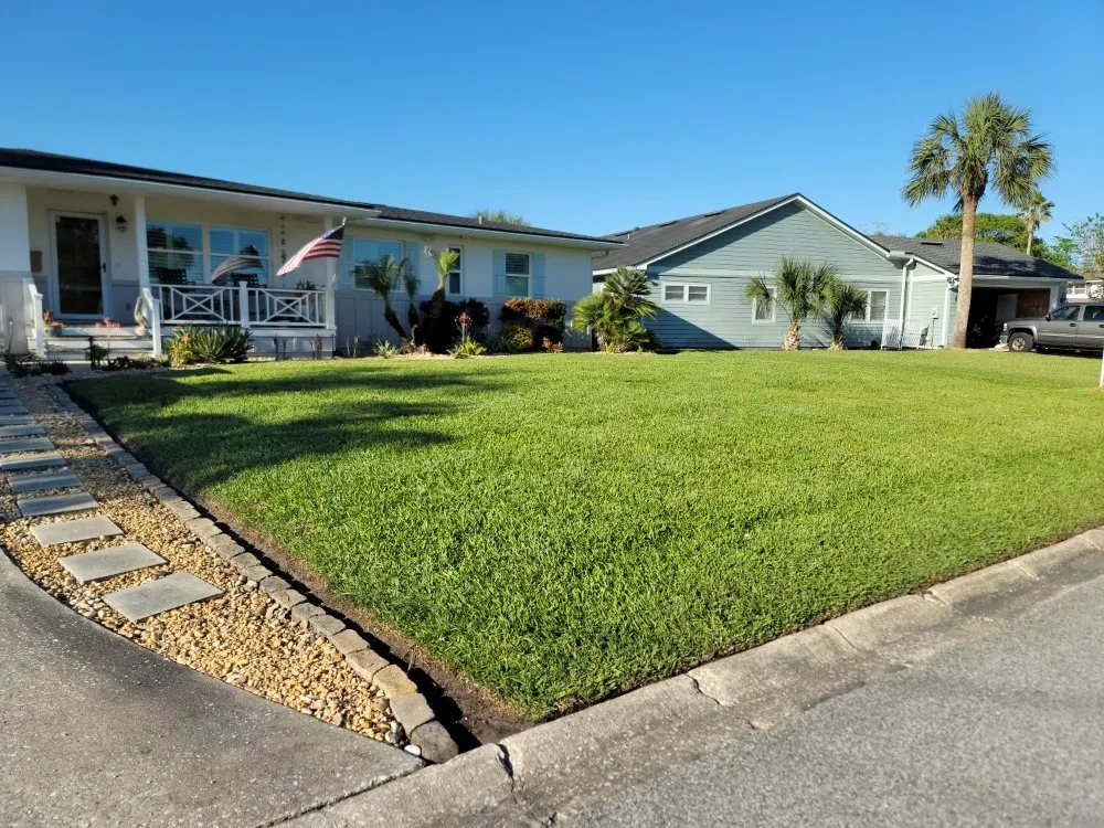 Trusted yard cleanup service for outdoor upgrades across Jacksonville, FL - EliteScapes