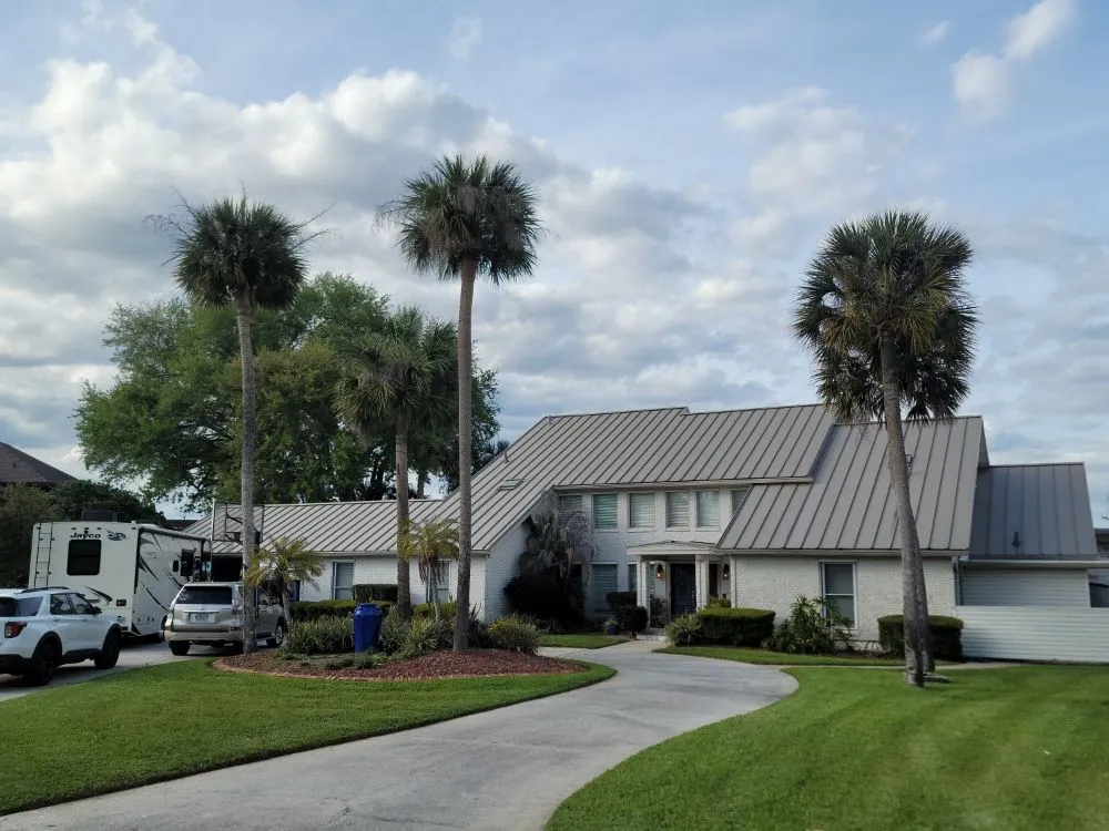 Affordable yard cleanup service experts serving Jacksonville, FL - EliteScapes