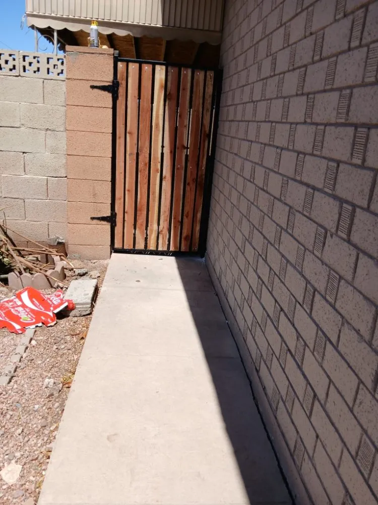 Professional yard cleanup service for residential properties across Avondale, AZ - Elizalde's Welding