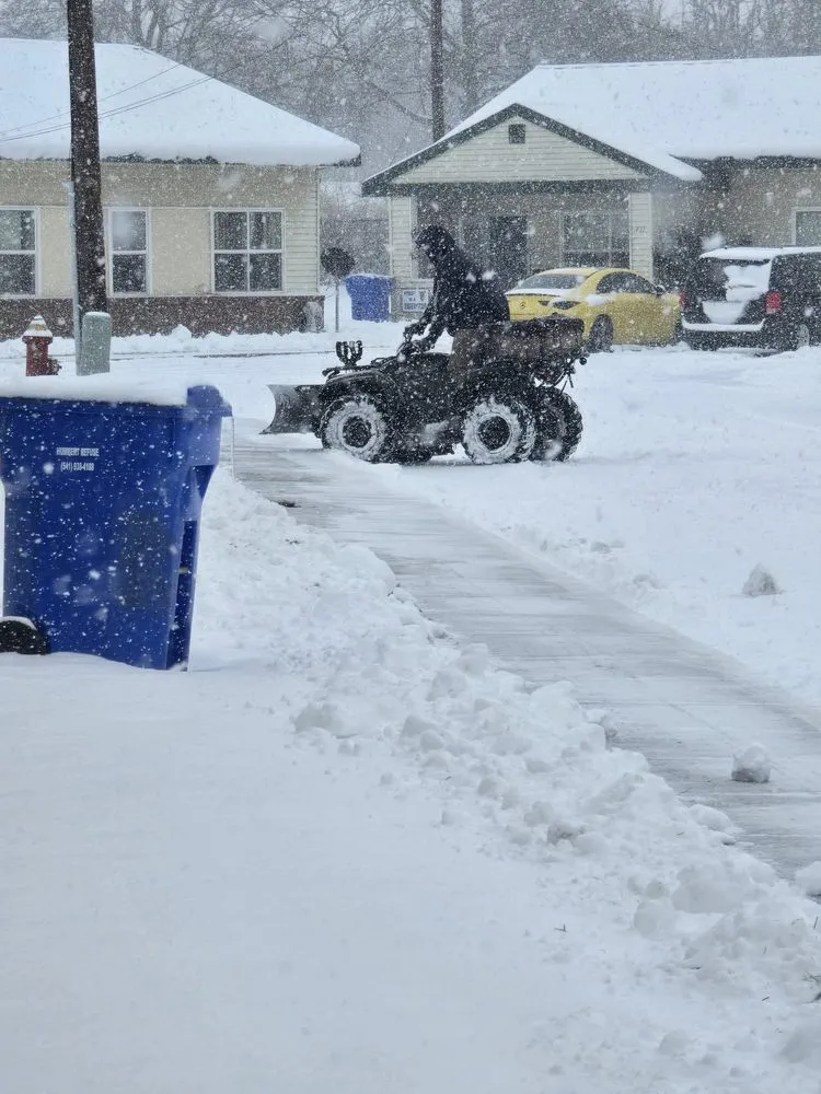 Professional lawn mowing service in Stanfield, OR - Elk Ridge Enterprises