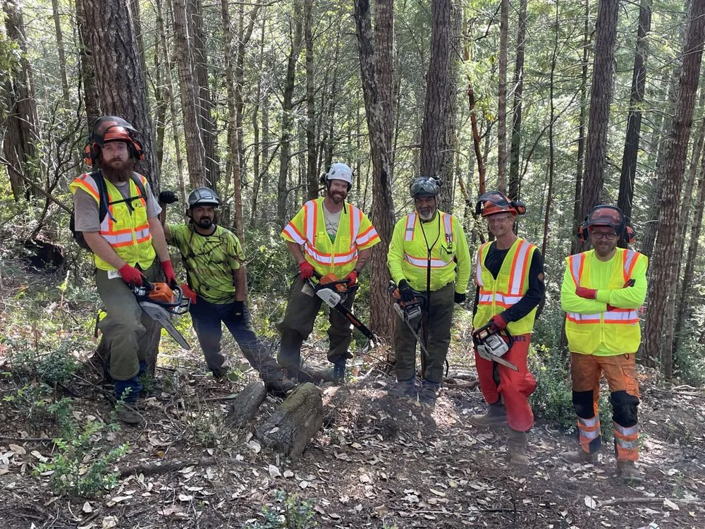 Custom lawn mowing service experts serving McKinleyville, CA - Elk Ridge Landscaping