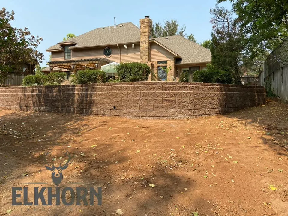 Reliable residential landscaping experts serving Norman, OK - Elkhorn Landscaping