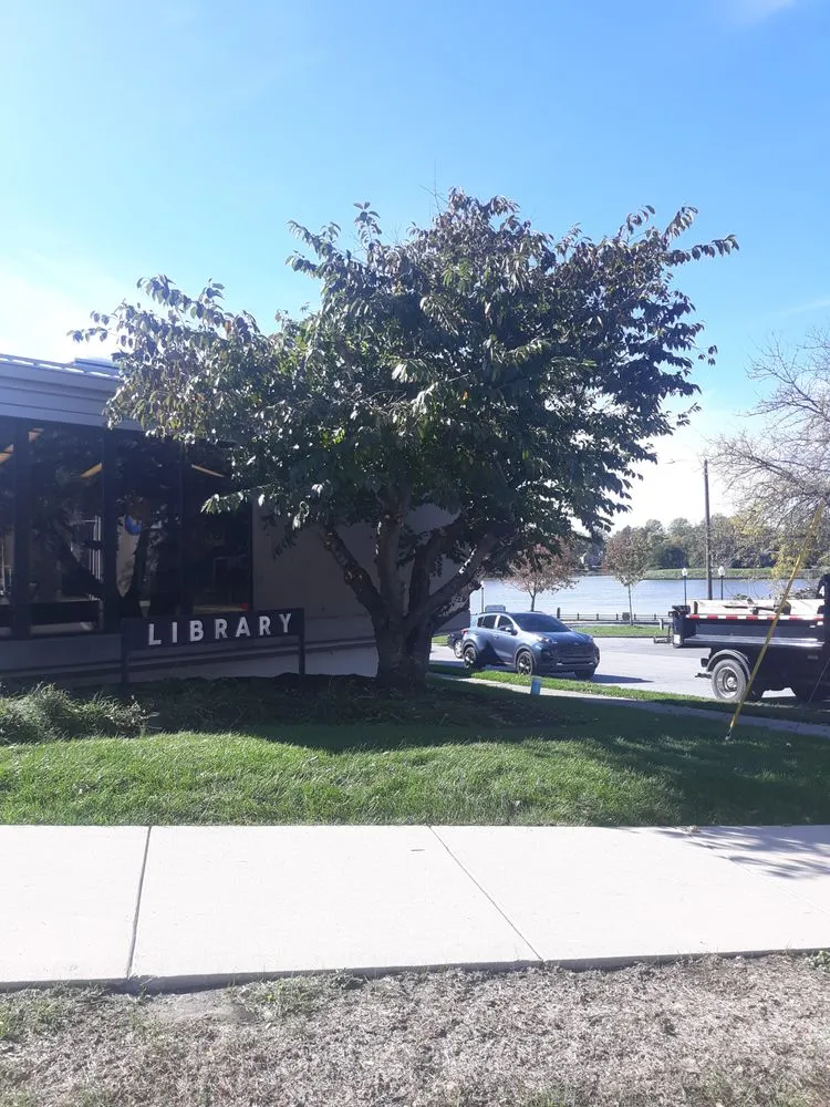 Professional lawn mowing service in Hobart, IN by Ellenbergers Maintenance Service