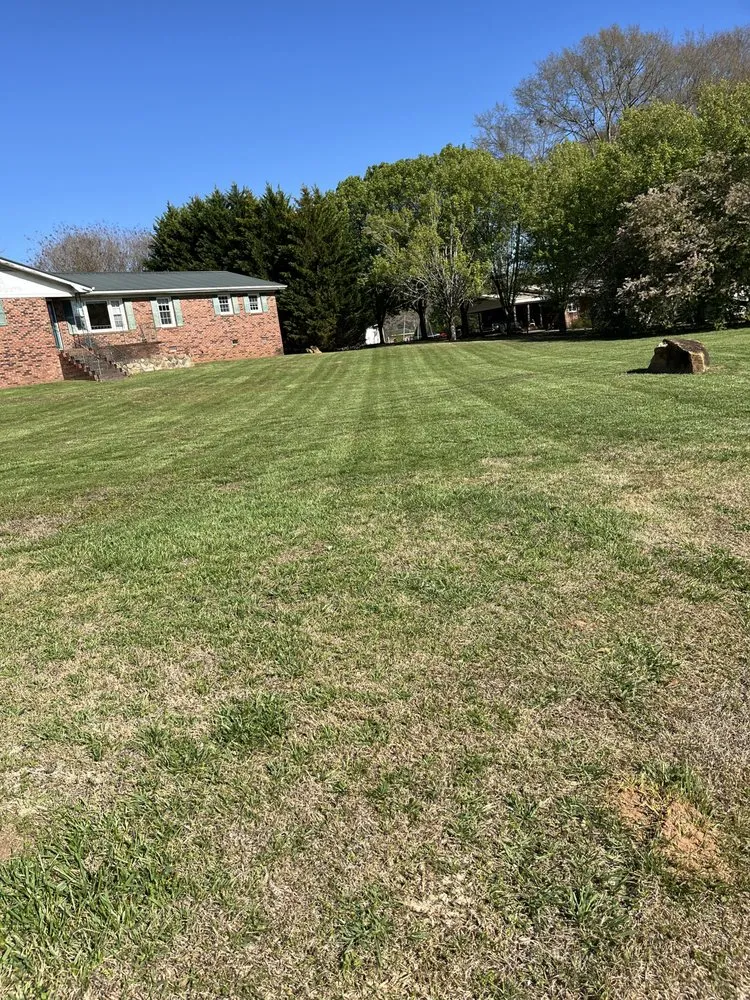 Reliable garden landscaping experts serving Liberty, SC - Ellenburg Solutions