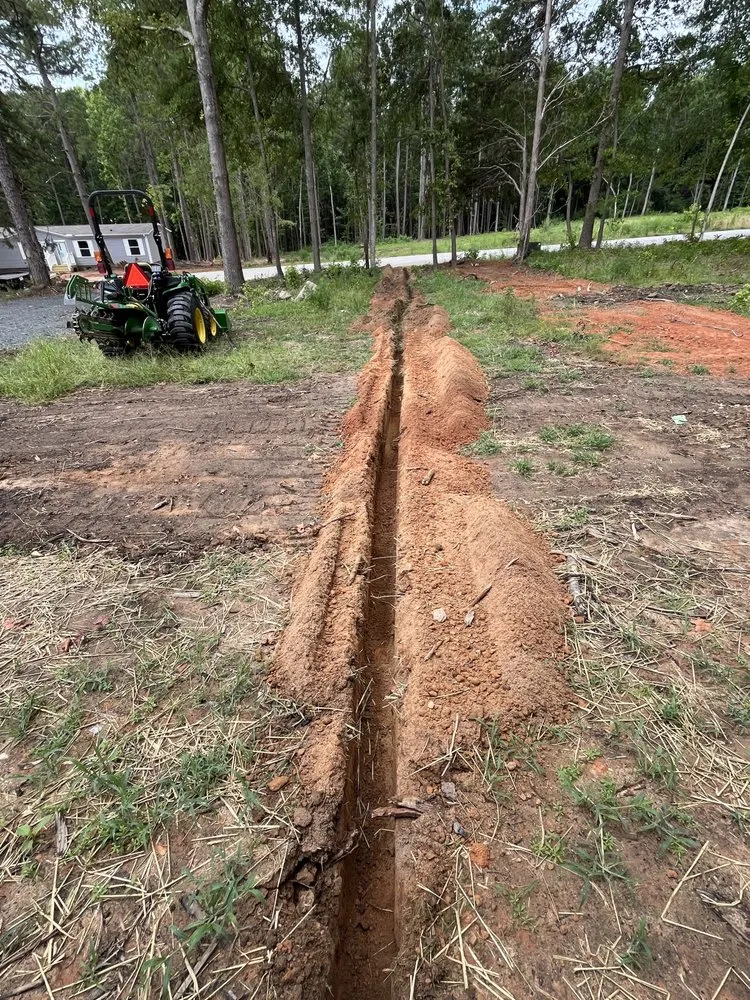 Affordable yard maintenance experts serving Liberty, SC - Ellenburg Solutions