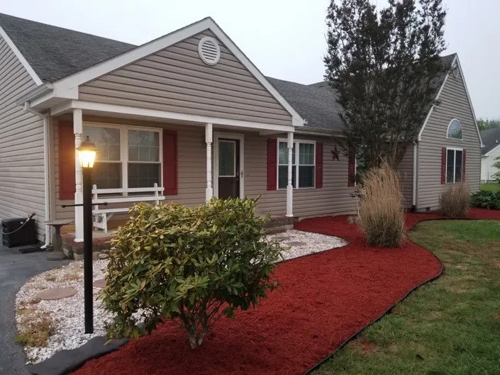 Top-rated lawn mowing service for homes across Laurel, DE - Elliott & Sons Yard Service