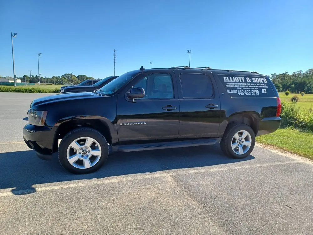 Top-rated outdoor landscaping in Laurel, DE - Elliott & Sons Yard Service