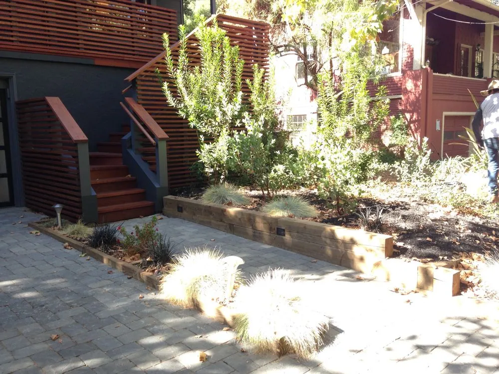 Top-rated landscape design in Fairfax, CA by Elliott Land Management