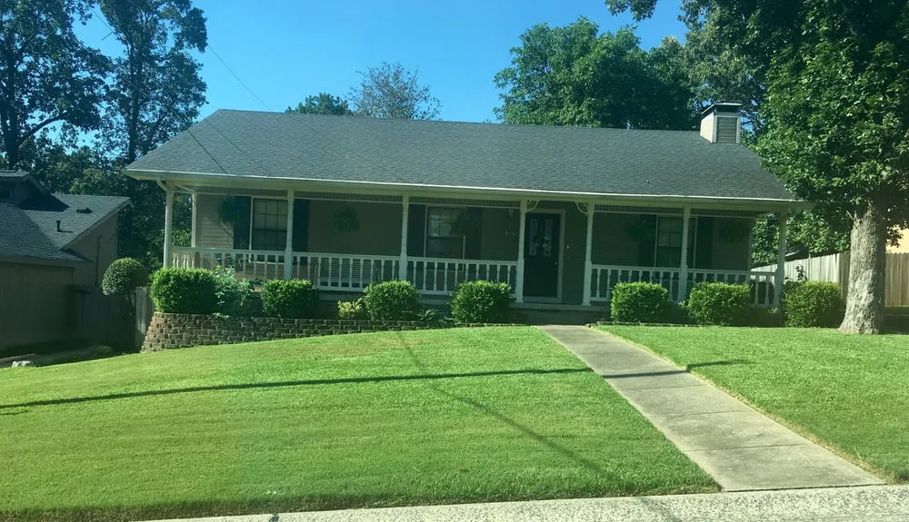 Custom residential landscaping near you in North Little Rock, AR by Elliott Lawn and Landscape